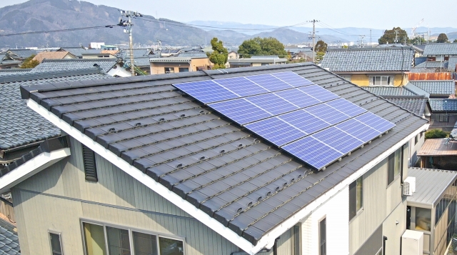 太陽光発電パネル