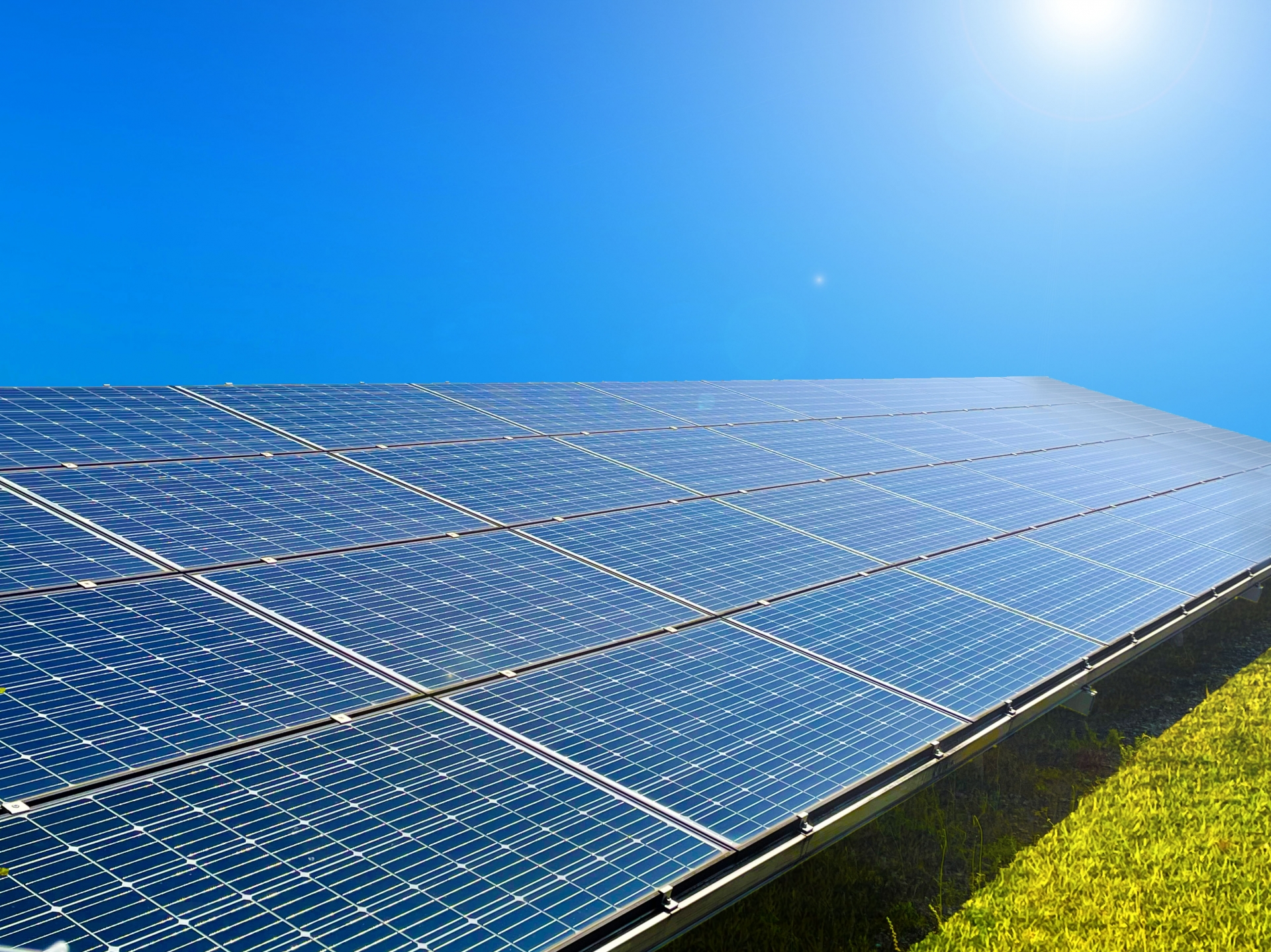 埼玉県で住宅用太陽光発電の費用はいくら？見積もり内訳・補助金・業者比較のポイント